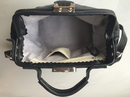 blackbeatyinside Zwarte dokterstas Black