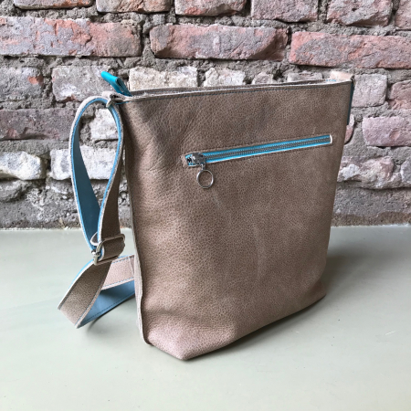 shopper TONY zand met ijsblauwe stippen