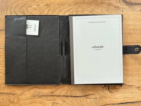 rm2 turtle zwart binnenkant lederen cover voor reMarkable 2 zwart met print