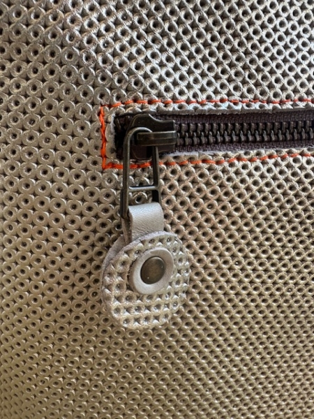 BILLY gold met fluor oranje riem