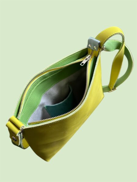 Billy lemon inside BILLY lemon