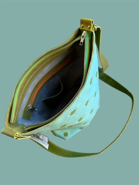 tony blauw met groene stippen inside shopper TONY blauw met groene stippen