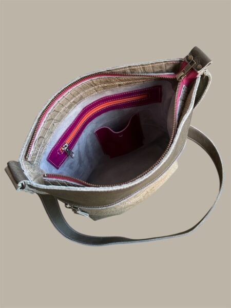 shopper SAMMY lever met kroko print / olijfgroen