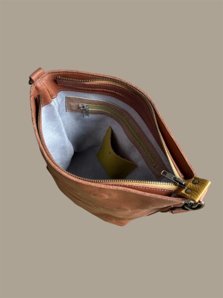 tony 3D cognac inside shopper TONY cognac met stippen 3D